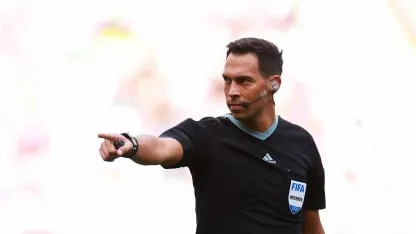 Facundo Tello, a un partido inaugural del Mundial: dirigirá el duelo entre Canadá y Bosnia y Herzegovina Facundo Tello, a un partido inaugural del Mundial: dirigirá el duelo entre Canadá y Bosnia y Herzegovina