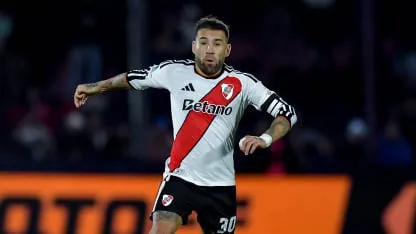 "No están para esta competición": Otamendi, durísimo con el arbitraje "No están para esta competición": Otamendi, durísimo con el arbitraje